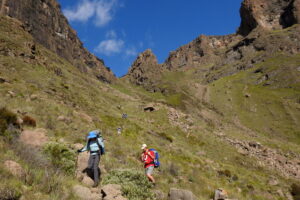 Leslie's pass at Injisuthi Mafadi highest peak in South Africa